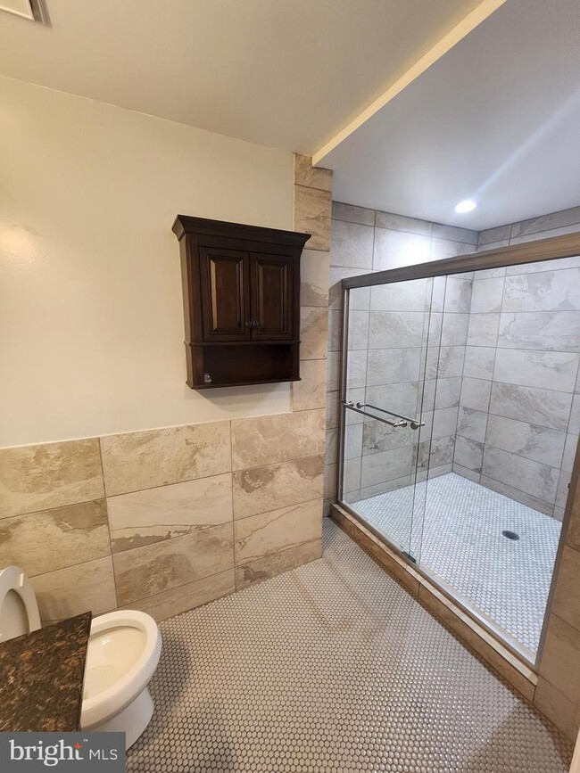 Building Photo - 2700 Fallow Hill Ln