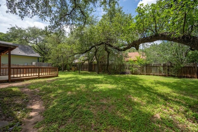 Building Photo - 6300 Evangeline Trail
