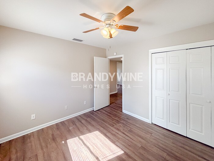 Building Photo - 318 Terrace Dr