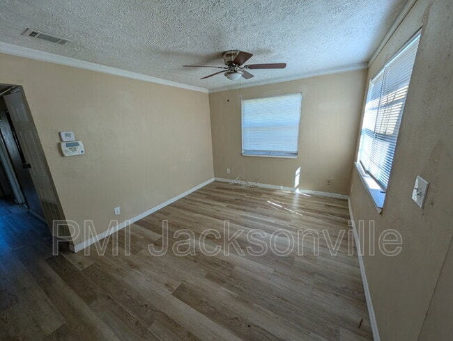 Building Photo - 4139 Fairfax St