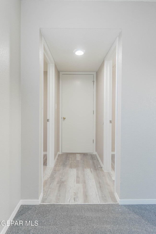 Building Photo - 12029 Crown Woods Ct