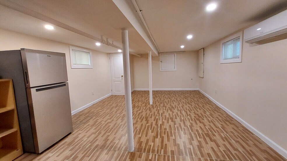 Building Photo - 9443 226th St
