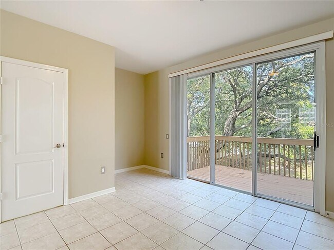 Building Photo - 3133 Bayshore Oaks Dr