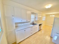 Building Photo - 3 Bedroom 1 Bathroom House Essex Junction