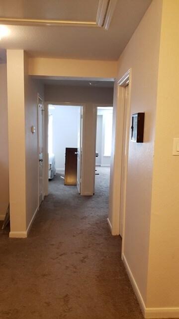 Building Photo - 16026 Summerville Lake Dr