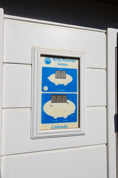 Building Photo - 523 Princeton St