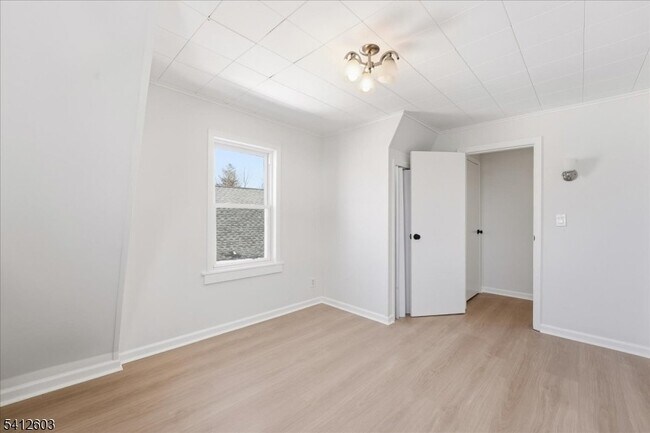 Building Photo - 30 Central Ave