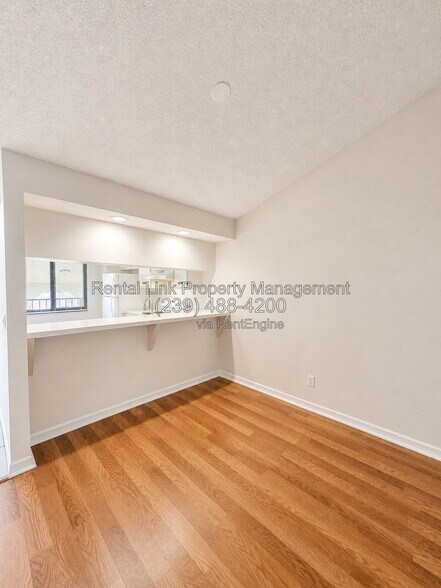 Building Photo - 9820 Citadel Ln
