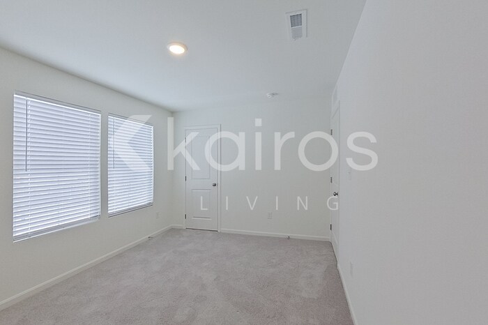 Building Photo - 167 Shelton Rd