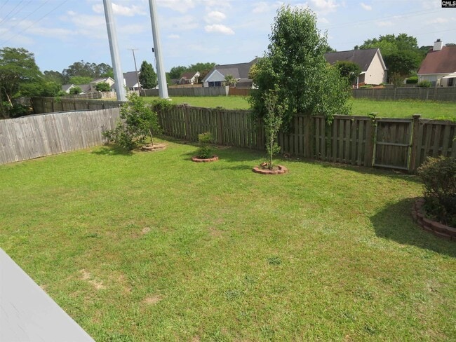 Building Photo - 209 Riverbirch Rd
