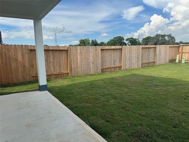 Building Photo - 10203 Spring Branch Trail