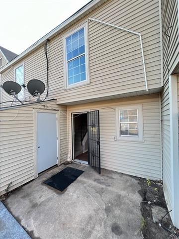 Building Photo - 2250 Aspen Dr