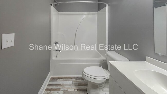 Building Photo - 3 BR / 2 BA for lease in Dalton