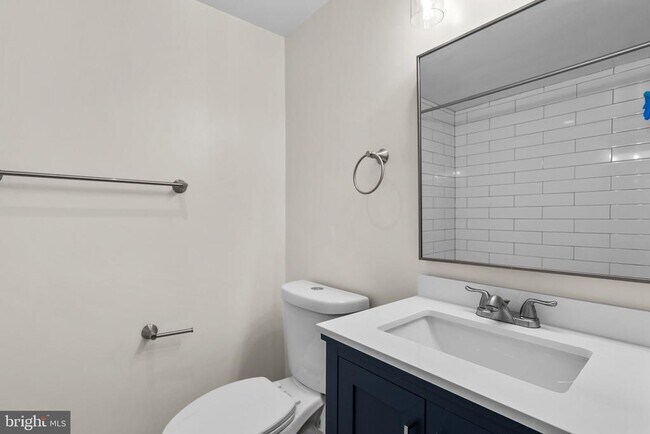 Building Photo - 2755 Ordway St NW