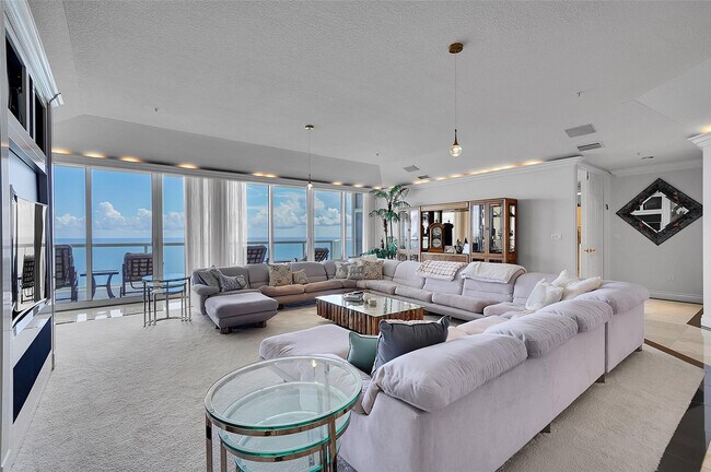 Building Photo - 6001 N Ocean Dr