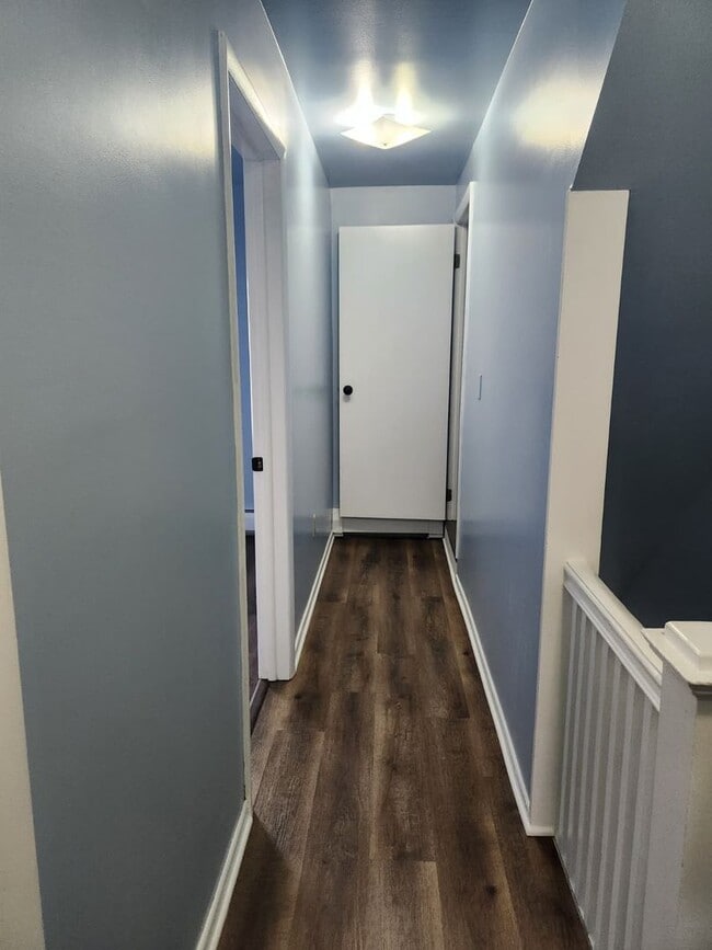 Building Photo - 2015 12th Ave