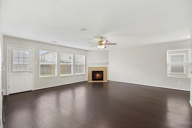 Building Photo - 9820 Lace Flower Way