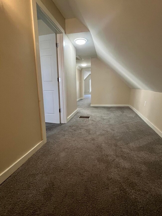 Building Photo - 1424 N 23rd St