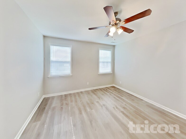 Building Photo - 2007 Wintergreen Way