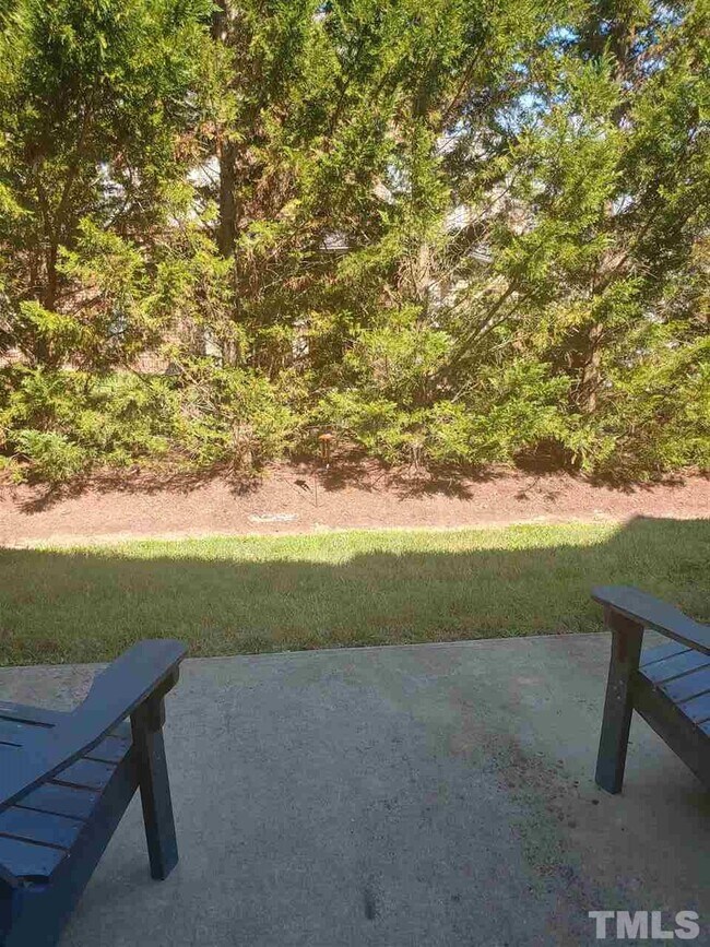Building Photo - 10122 Blackwell Dr