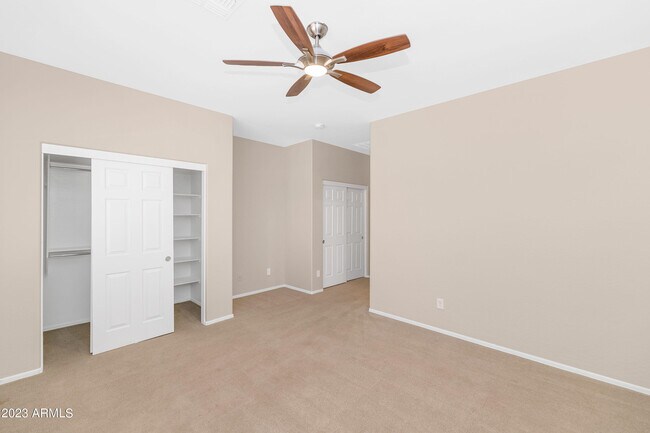 Building Photo - 40291 N La Cantera Dr
