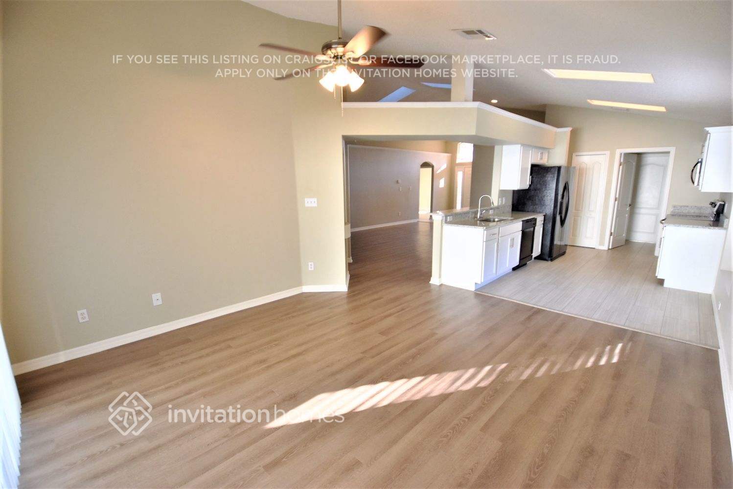 Building Photo - 88 Pine Forest Pl