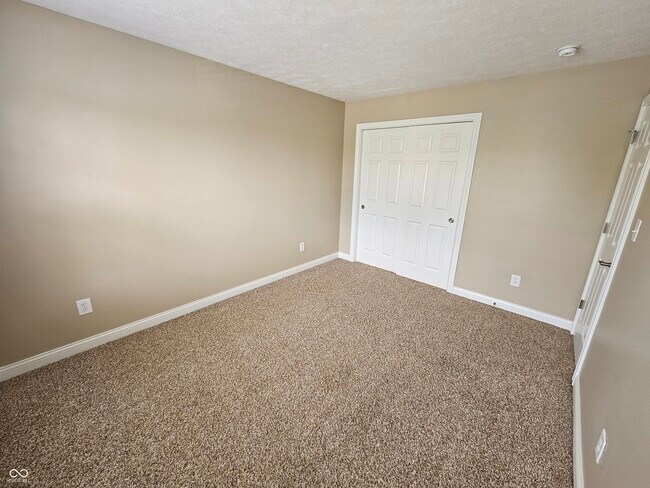 Building Photo - 415 Alden Way