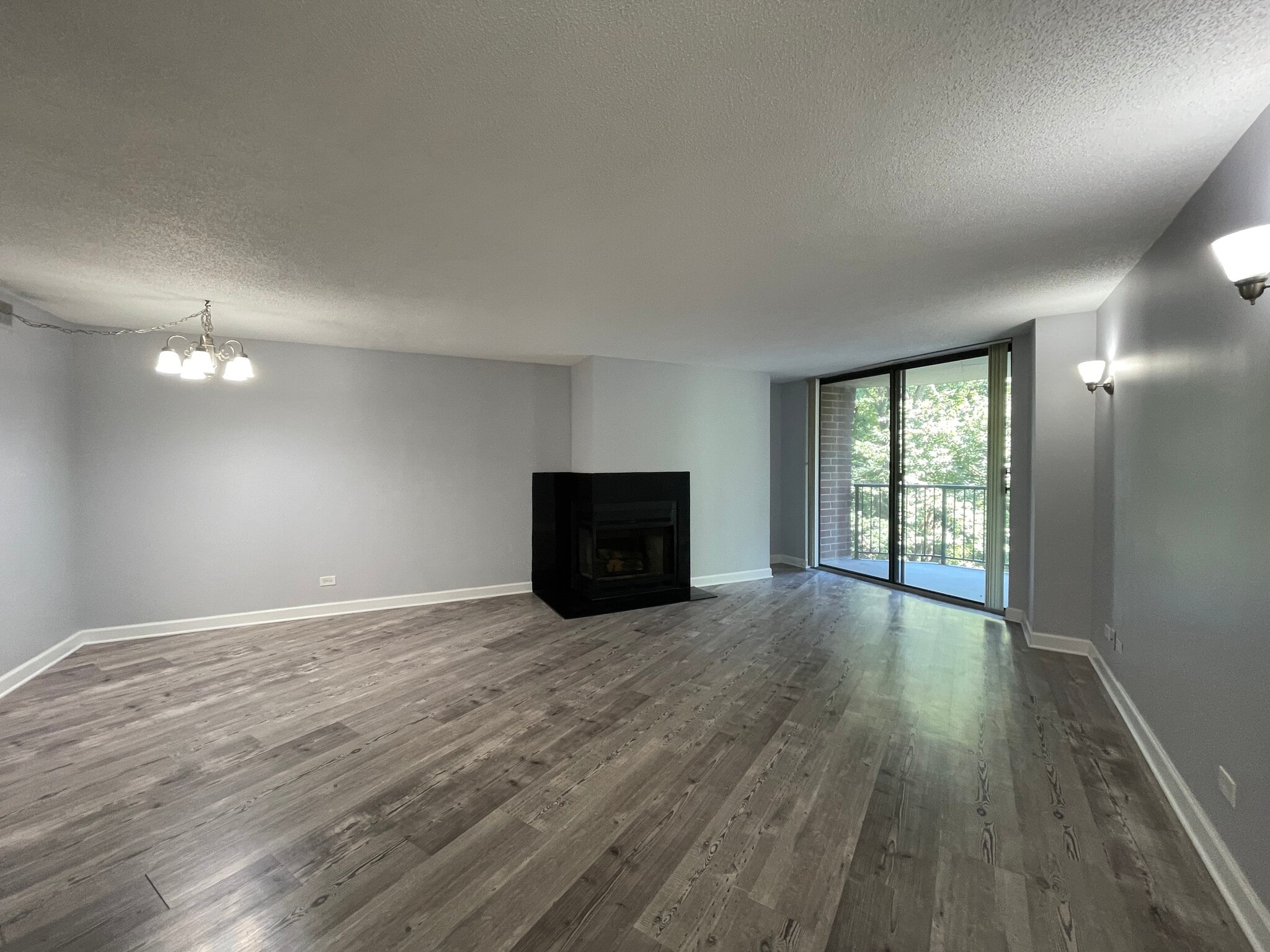 Building Photo - 509 Aurora Ave