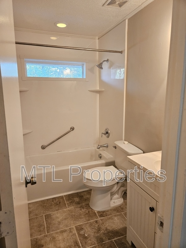 Building Photo - 1248 Grove Park Ln