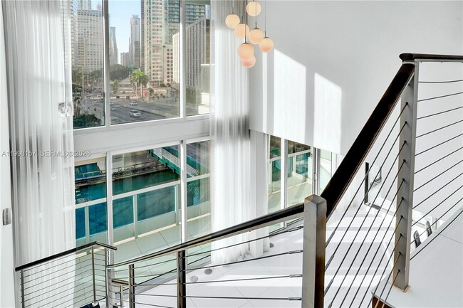 Building Photo - 200 Biscayne Blvd Way