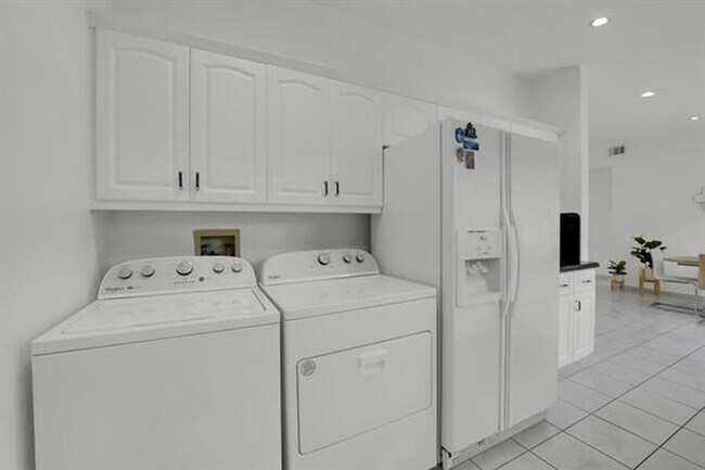 Building Photo - 17255 NW 72nd Ct