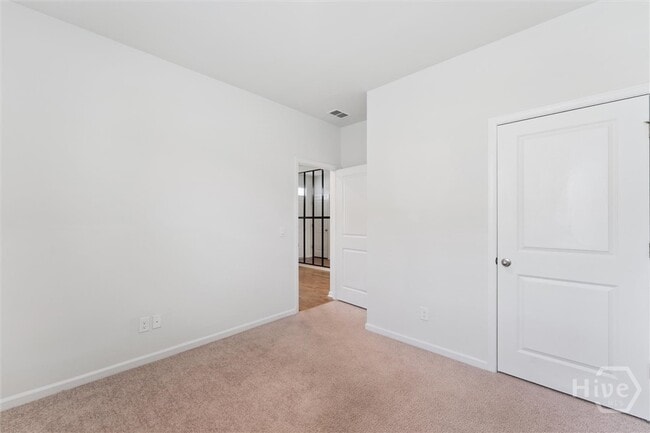 Building Photo - 116 Buttermere Wy