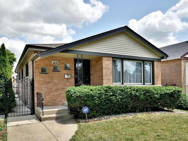 Building Photo - 2635 Maple St