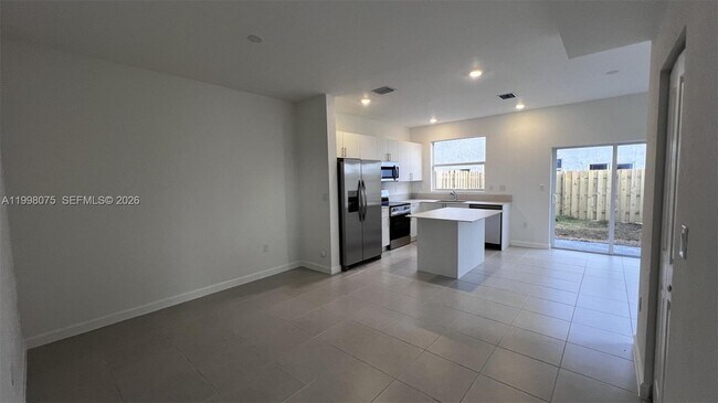 Building Photo - 15583 SW 277th St