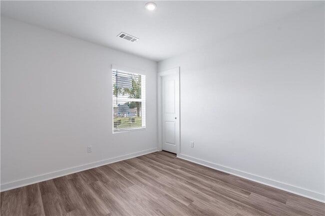 Building Photo - 1412 NW 5th Ave