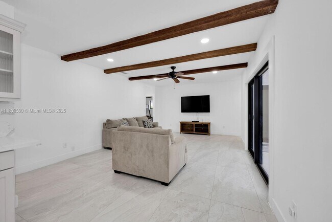 Building Photo - 6860 SW 99th Terrace