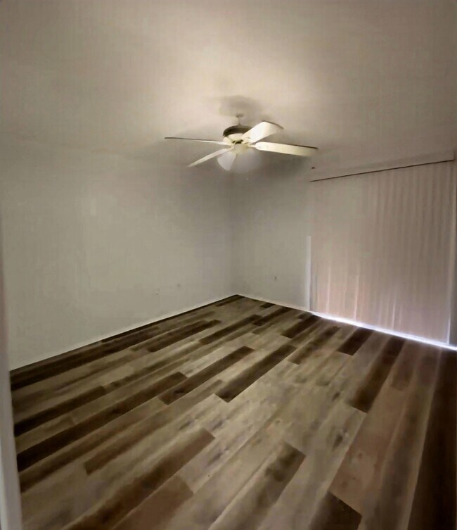 Building Photo - 3982 Crayrich Cir