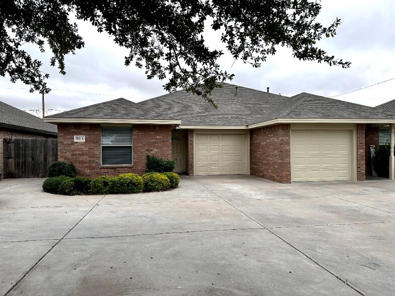 Primary Photo - 5109 Graceland Dr