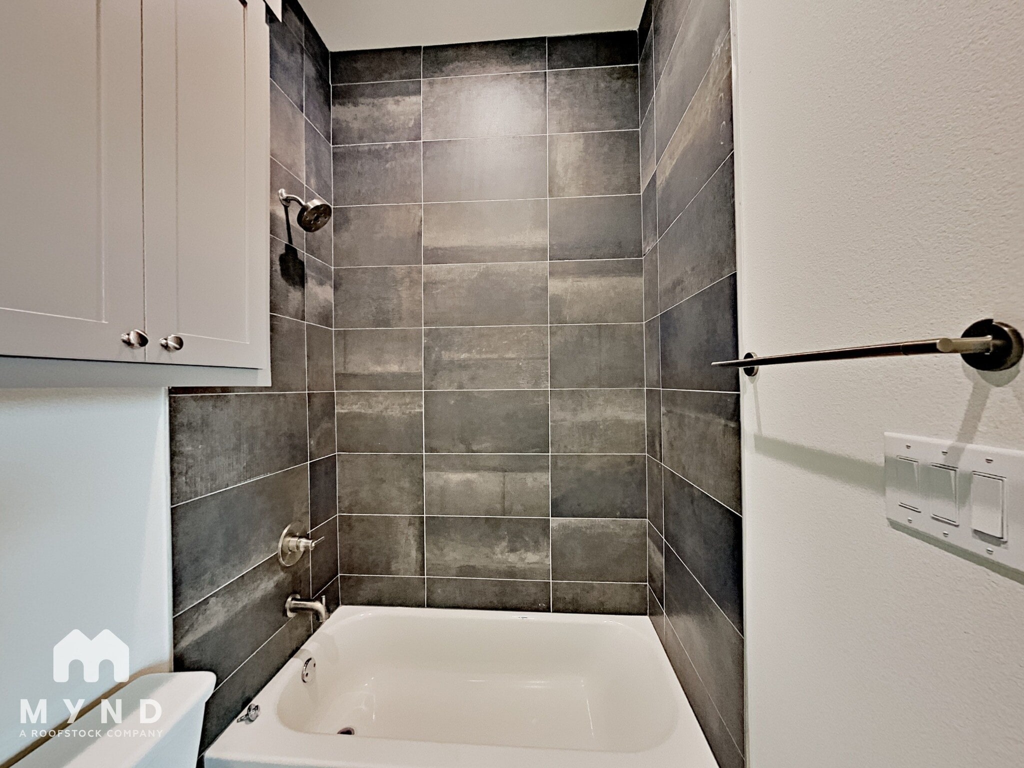 Building Photo - 4515 Cabell Dr