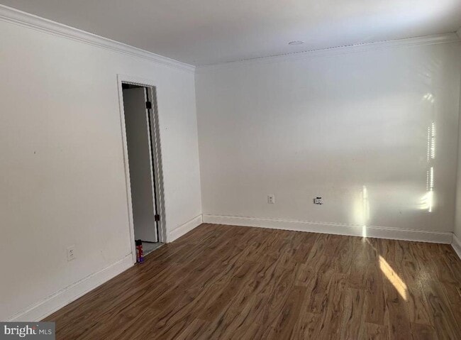 Building Photo - 5 Stout Ct