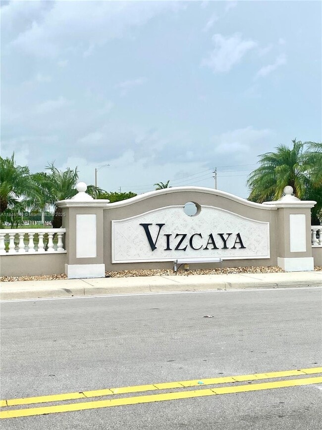 Building Photo - 12854 SW 49th Ct