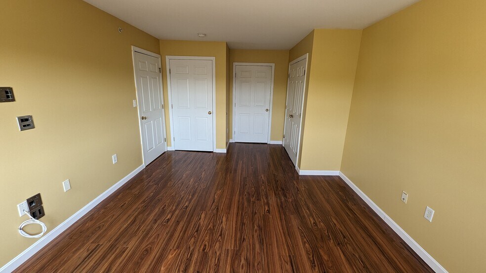 Master bedroom - 211 Central St