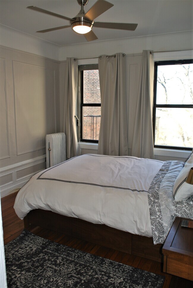 Building Photo - 867 W 181st St