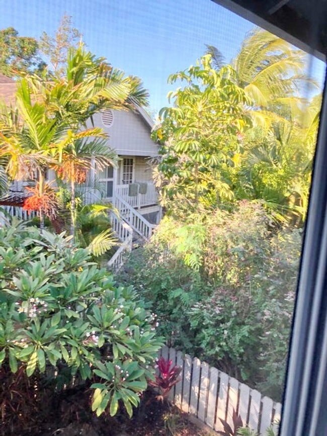 Building Photo - Keonekai Villages upstairs 2 bedroom, 1.5 ...