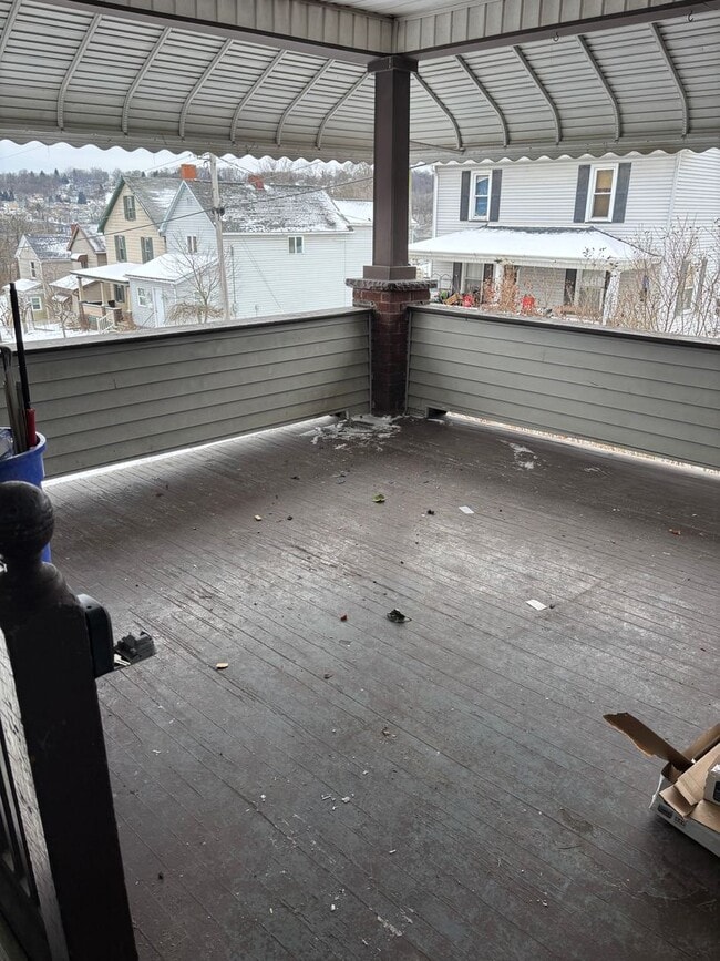 Building Photo - Newely Renovated 2 Bdrm (Union Twp)