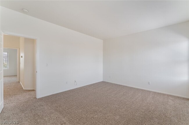 Building Photo - 6758 Lincoln Wood St