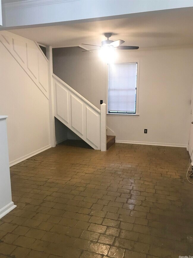 8509 W Markham St 8509 W Markham St Little Rock AR 72205 Apartment