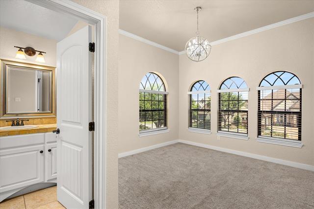 Building Photo - 2310 Vienna Dr