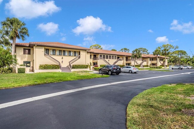 Building Photo - 5172 Lake Village Dr