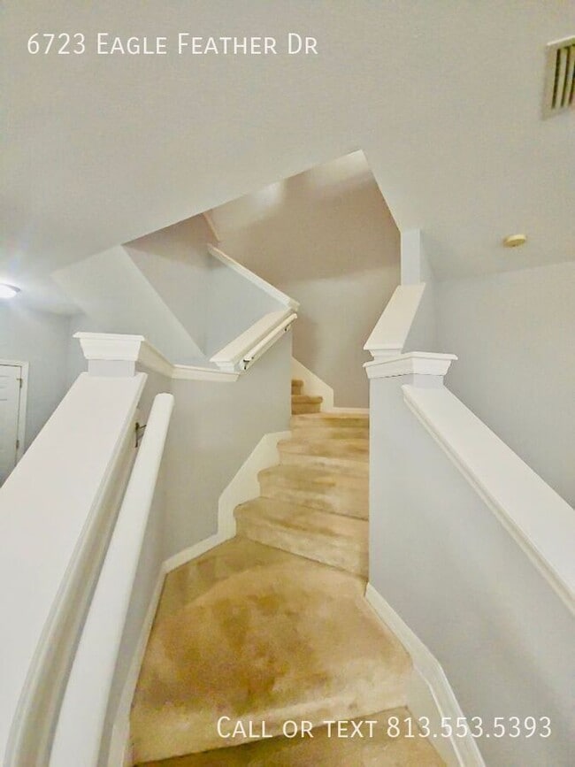 Building Photo - 6723 Eagle Feather Dr